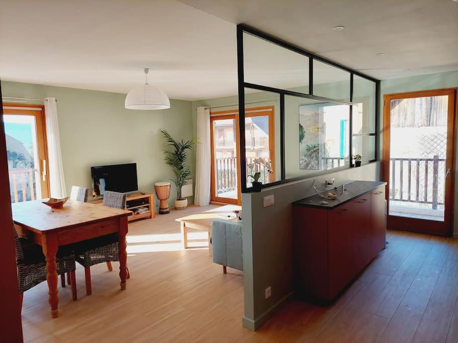 Charmant Appartement Lac D'Annecy / Ski - 6 Pers Menthon-Saint-Bernard Extérieur photo